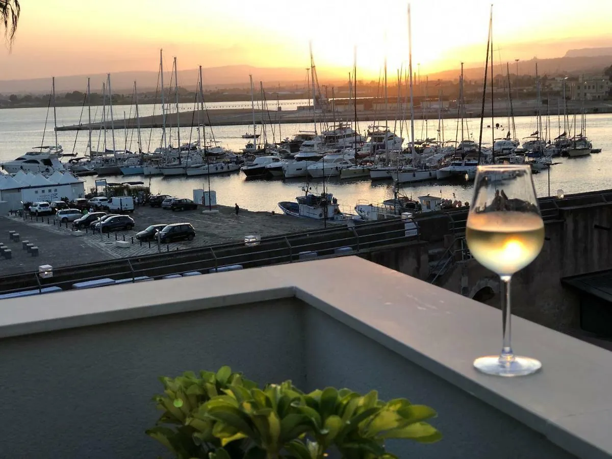 B&B Marina Di Ortigia Syracuse Bed & Breakfast