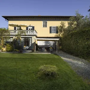Al Porto Di 3*, Lucca Italien